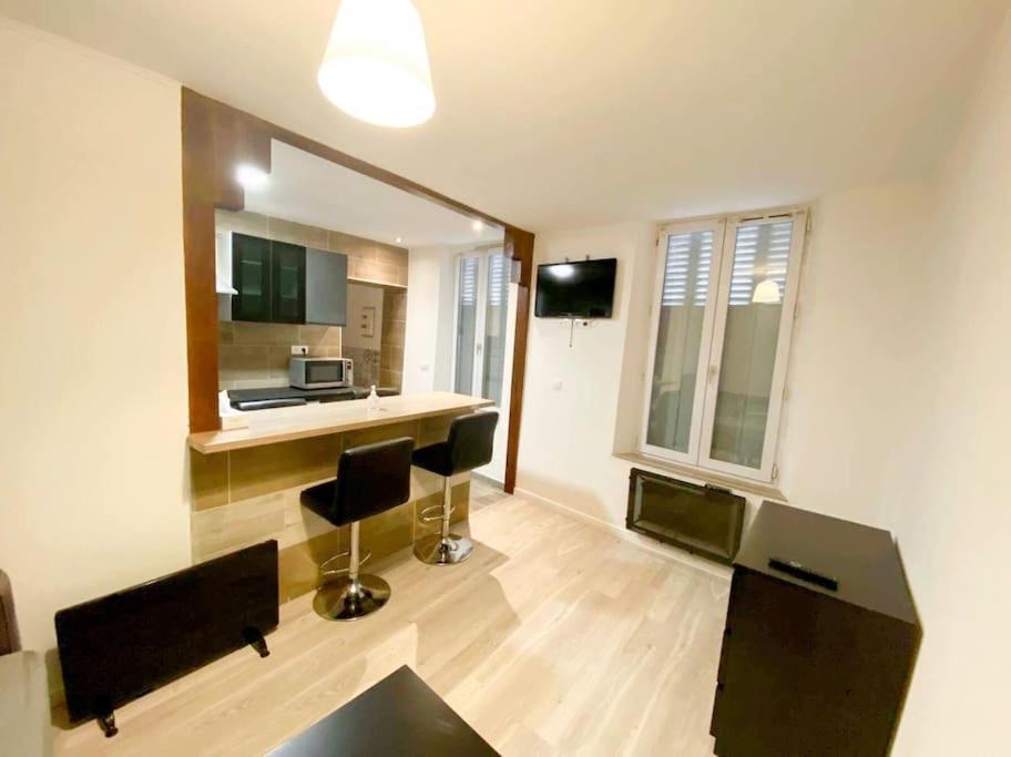 ✭✭✭ Appartement Chaleureux Proche Paris ✭✭✭ Rosny-sous-Bois Eksteriør bilde